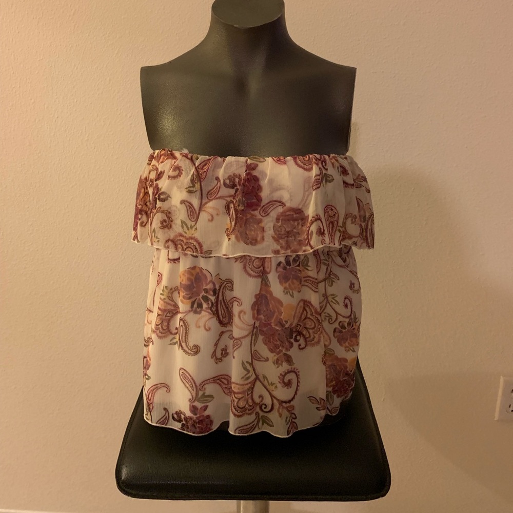 Candie’s Floral Crop Top